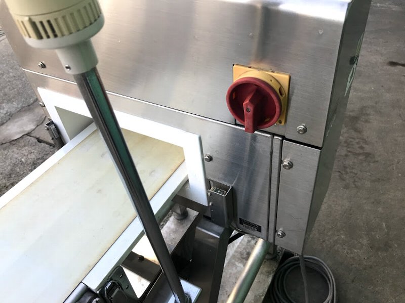 アンリツ金属検出機 写真005
